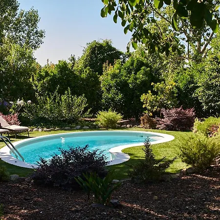 Casa De Louredo Farm stay