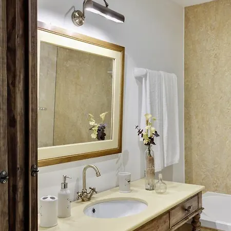 Casa De Louredo Alloggio per agriturismo Paredes (Porto)