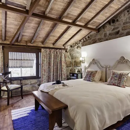Casa De Louredo