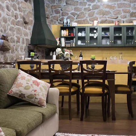 Farm stay Casa De Louredo Paredes (Porto)