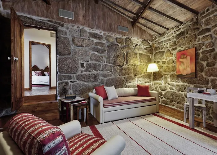 Lantgård Casa De Louredo Paredes (Porto)