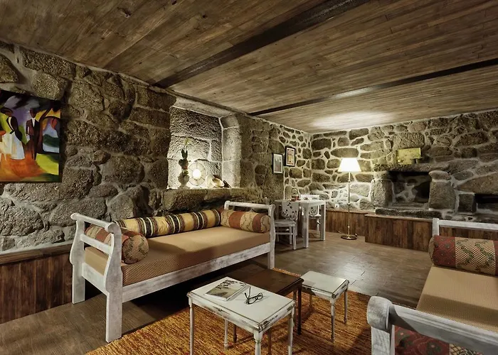 Casa De Louredo * Паредеш