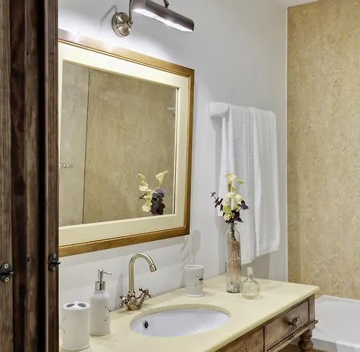 Casa De Louredo Фермерский дом Паредеш